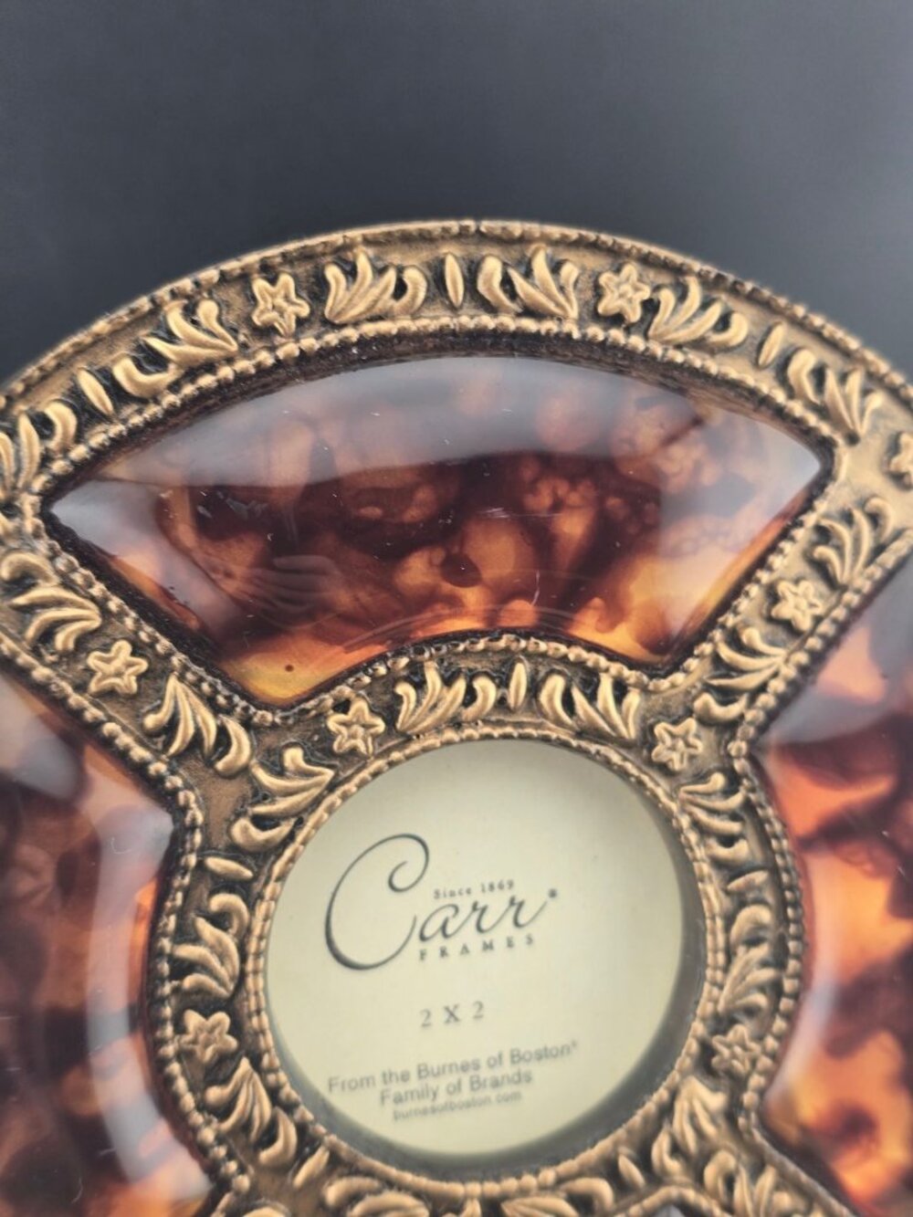 Carr 2x2 Round Faux Tortoiseshell & Gold Ornate Photo Frame - Picture 3 of 9
